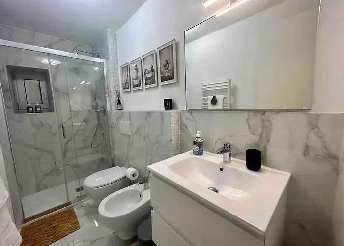 Casa Lux - Rare Find, Prime Location, Historic Gem Rapallo